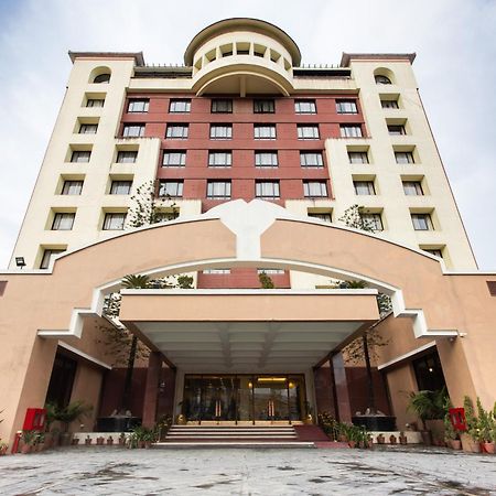 Grand Hotel Катманду Екстер'єр фото