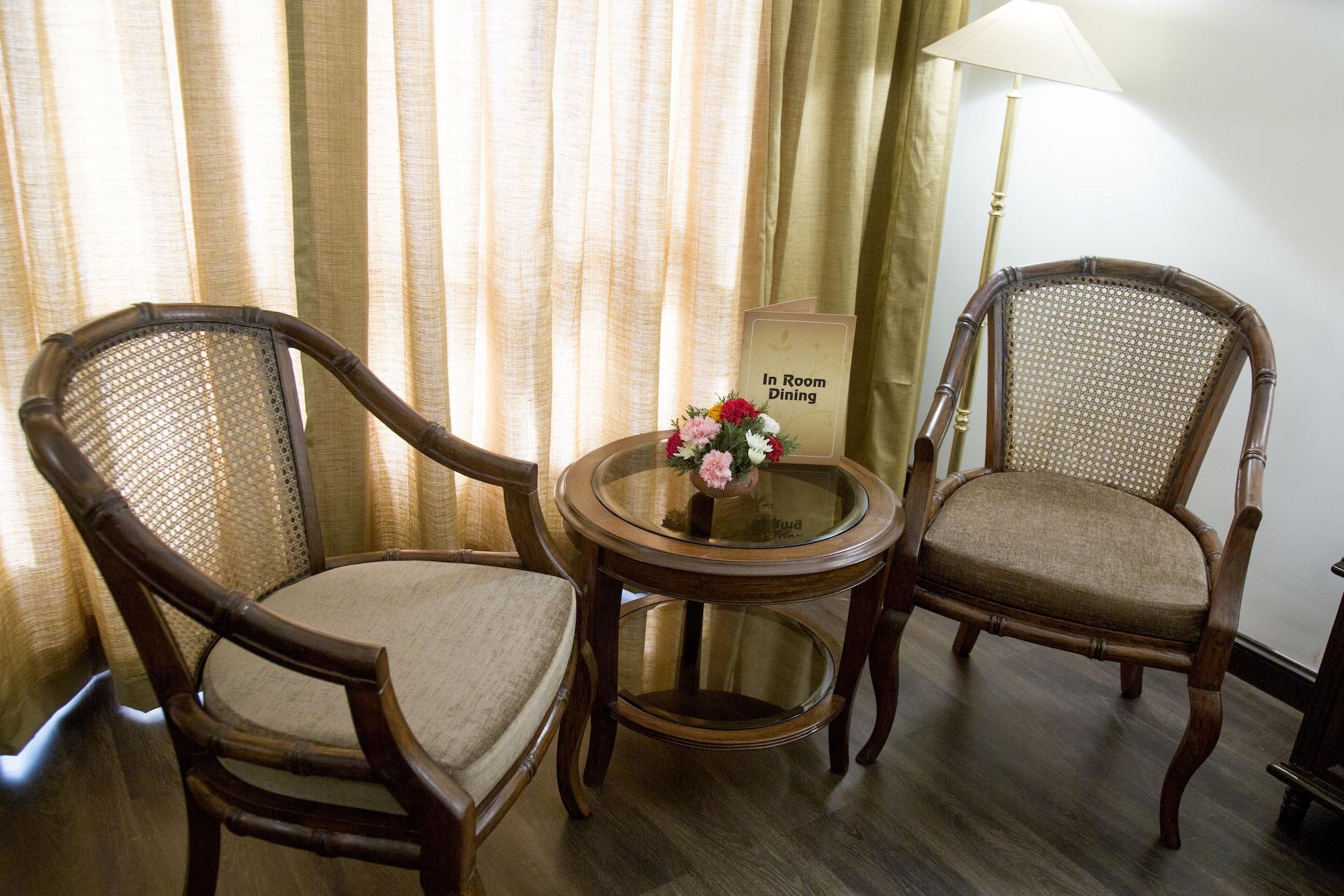 Grand Hotel Катманду Екстер'єр фото
